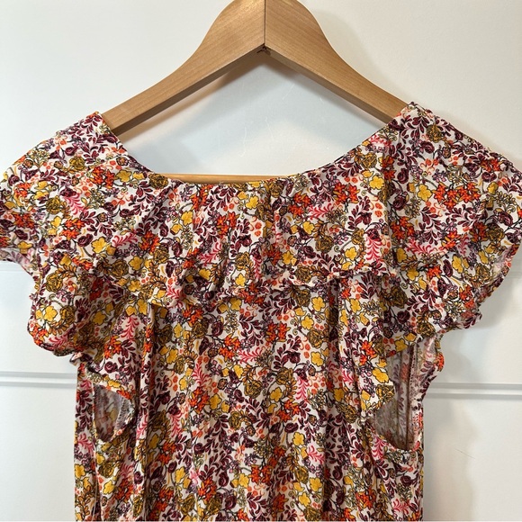 NWT Old Navy Waist-Defined Flutter-Sleeve Floral Mini Dress with Pockets - Picture 5 of 12
